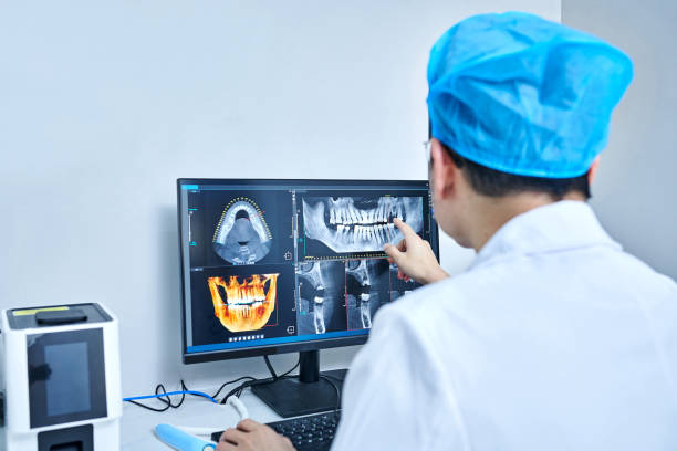 Best Holiday Emergency Dentist in New Paris, IN